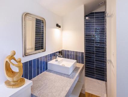 Perassay Bed & Breakfast | Renowned Moulin de Retord: Cozy Rooms & Breakfast Included
