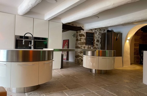 Callian House | Indulge at Moulin de St Donat in Beautiful Côte d'Azur