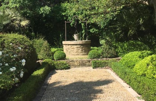 Sorgues House | Experience Excellence at Moulin de Vaucroze - 4-Star Retreat