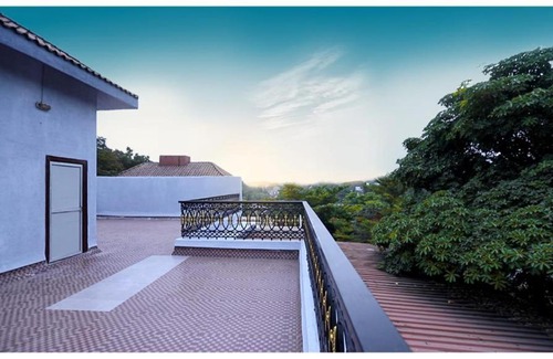 St.Stanislaus Villa Villa | Discover Mount Bliss Villa with Pool & Pet-Friendly Perks