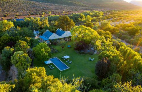 Blue Crane Route Cabin | Experience Nature at Mount Camdeboo Game Reserve, 4-Star Stay