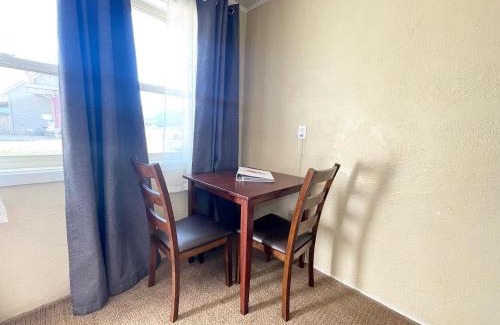 Zion National Park East Entrance Apartment | Mount Carmel Motel & RV Near Zion NP Bryce Room