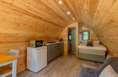 Banteer Other | Discover Mount Hillary Holiday Pods with Kitchen Amenities