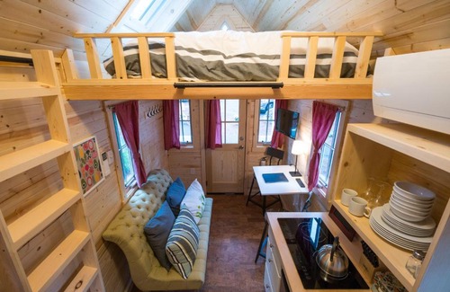 Mount Hood Village House | Cozy Retreat at Mount Hood Village: Tiny House with Hot Tub