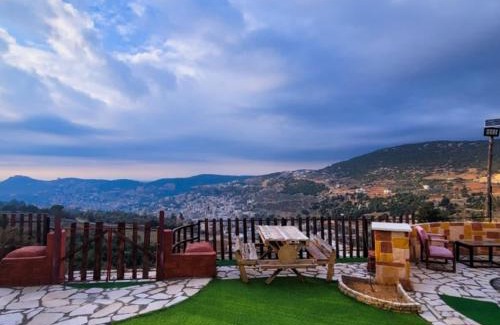 Ajloun Ski Chalet | Pet-Friendly Getaway at Mount Lareen Cottage