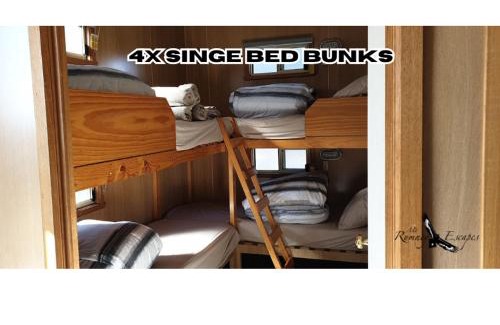 Mount Rumney House | Relax at Mount Rumney Escapes - Pet-Friendly Retreat