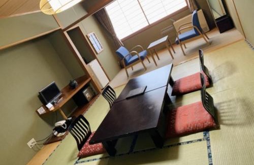 Kamikawa Hotel | Getaway at Mount View Hotel - Perfect for Family Retreats