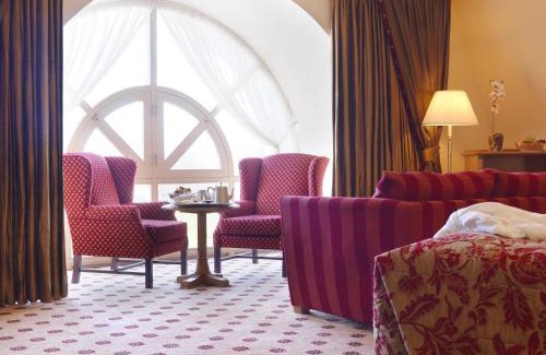 Tullow Hotel | Relax at Mount Wolseley Hotel Spa & Golf Resort