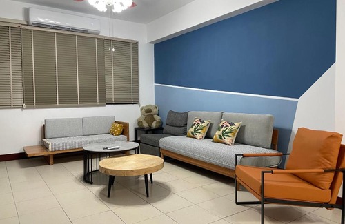 Jinhu Apartment | Top-Rated Mountain Beyond Guest House: Family-Friendly Stay