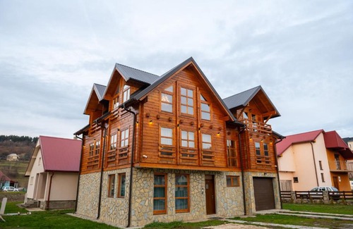 Kolasin Ski Chalet | Discover Mountain Boy Chalet with Relaxing Sauna Access