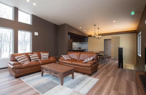 Niseko Ski Chalet | Guest Rated 10/10 at Mountain Butterfly - Family Friendly Retreat