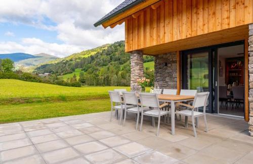 Sankt Lorenzen ob Murau House | Inviting Mountain Chalet An der Mur with Family-Friendly Amenities