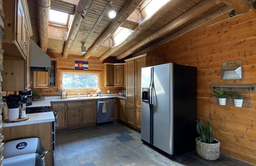 Black Hawk Cabin | Mountain Cabin with Spectacular Views near Eldora & Black Hawk