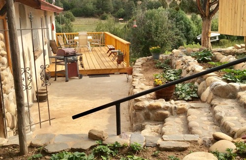 Trampas House | Mountain Cabin Retreat: Top-Rated Getaway with Fast WiFi
