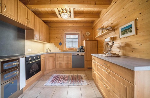Verano Ski Chalet | Mountain Chalet “Fuchsberger”: Rated 10/10 with Scenic Views
