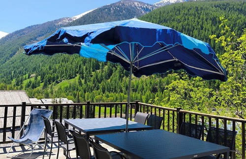 Abries Ski Chalet | Discover Chalet ABRIES: Family-Friendly Retreat in Abriès