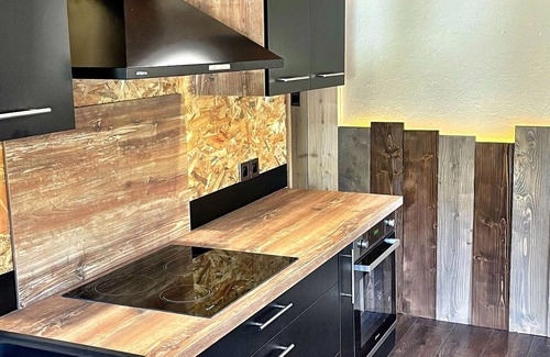 Travexin Apartment | Cozy Mountain Chalet with Spa & Pool, Rated 9.6/10
