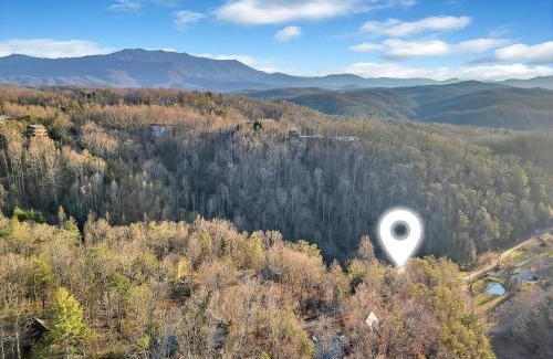 Gatlinburg - Pigeon Forge House | Mountain Charm #228