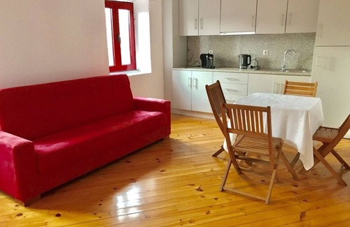 Cabril House | Group Retreat in Scenic Mountain House, Gerês Awaits You
