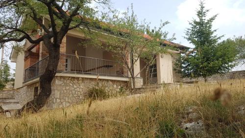 Mostar Ski Chalet | Pet-Friendly Mountain Cottage Paradise with Top Guest Ratings