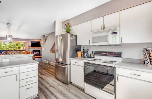 Frisco House | Mountain Dream in Adorable Frisco - 5 Ski Resorts and Lake Dillon