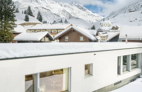 Andermatt Apartment | Relax at Mountain Eden: Spa, Breakfast & Family-Friendly