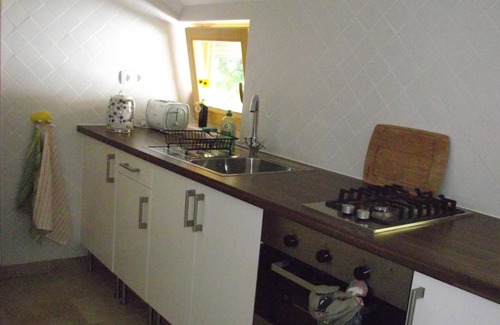 Vidrga Apartment | Mountain Escape: Top-Rated Apartment with Pet-Friendly Amenities