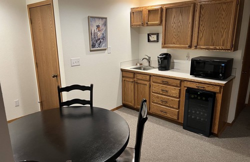 Wenatchee Apartment | Idyllic Mountain Retreat Close to Mission Ridge Resort
