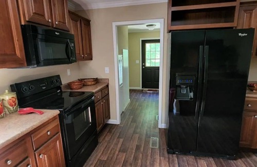 Pikeville House | Pet-Friendly Retreat at Anderson Farms near Fall Creek Falls
