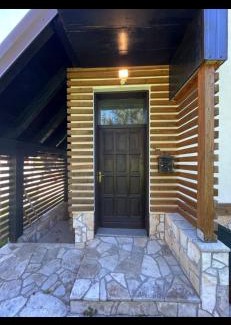 Kasidoli House | Discover Mountain House 1984: Family-Friendly Retreat