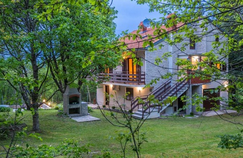 Vela Ucka House | Experience Tranquility at Mountain House Emerald Dream