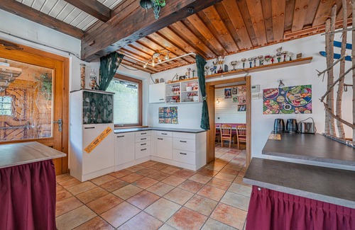 Wald im Pinzgau Ski Chalet | Scenic Mountain Retreat with Sauna & Breathtaking Views