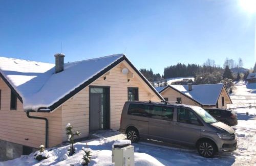 Dolny Kubin Ski Chalet | Top-Rated Mountain Houses Kubínska hoľa with Hot Tub