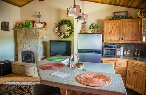 Afton Condo | Ideal Mountain Inn #5: Cozy 1 BR Condo in Afton, WY