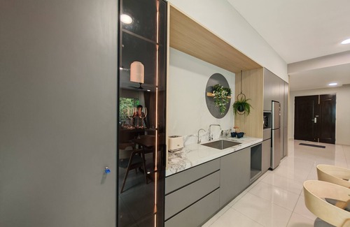 Hulu Kinta Condo | Mountain & Lake Views' Suite Cycas