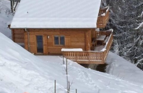 Heremence Ski Chalet | Cozy Mountain Lodge LOULOU: Chalet with Sauna & Ski Access