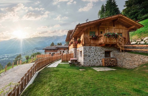 Cogolo Ski Chalet | Discover MASI SGHIRLAT: Cozy Mountain Lodge in Trentino