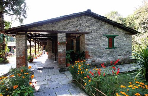 Kaski Cabin | Explore Mountain Lodges of Nepal - Family-Friendly Retreat