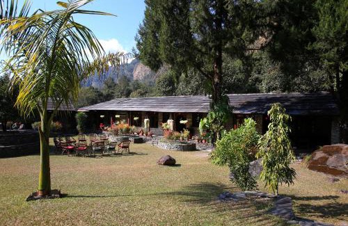 Kaski Cabin | Explore Mountain Lodges of Nepal - Family-Friendly Retreat