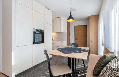 Valdaora di Mezzo Apartment | Guest Rated 9.4: Mountain Meadows Apt 2 with Family Amenities