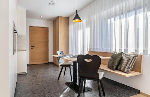 Valdaora di Mezzo Apartment | Guest Rated 9.4: Mountain Meadows Apt 2 with Family Amenities