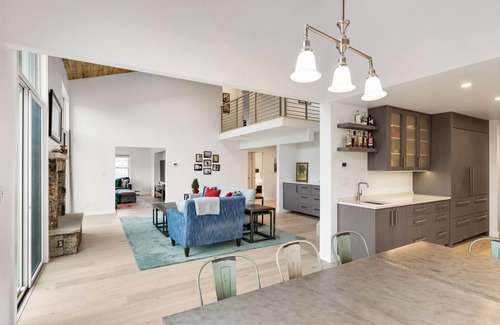 Brush Creek Village House | Family-Friendly Aspen Retreat with Modern Amenities