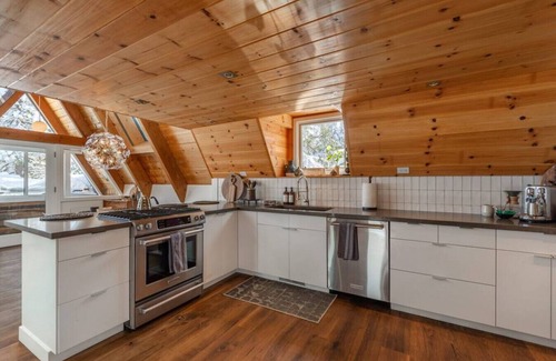 Tahoe City Cabin | Premium Mountain Modern A-Frame with Private Pier & Spa