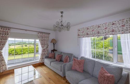 Newry Apartment | Tranquil Mountain Nest Near Slieve Gullion - Family-Friendly