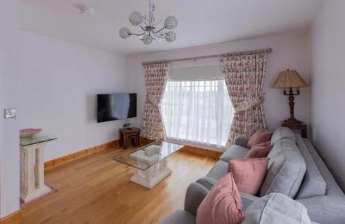Newry Apartment | Tranquil Mountain Nest Near Slieve Gullion - Family-Friendly