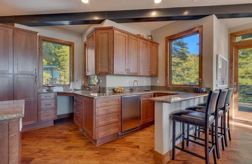Incline Village House | Relaxing Mountain Retreat with Lakeview & Premier Amenities