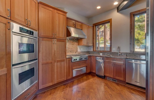 Incline Village House | Relaxing Mountain Retreat with Lakeview & Premier Amenities