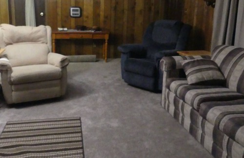 Collbran House | Secluded Mountain Retreat with Child-Friendly Amenities