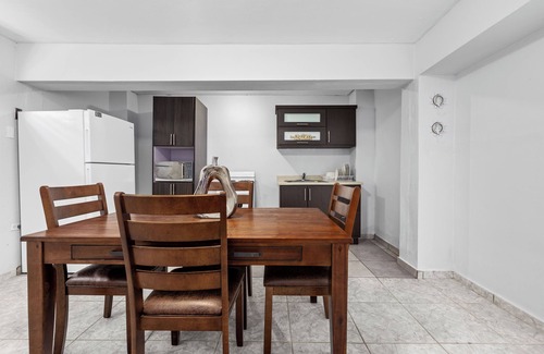 Navarro Villa | Mountain Retreat with Pool & Games