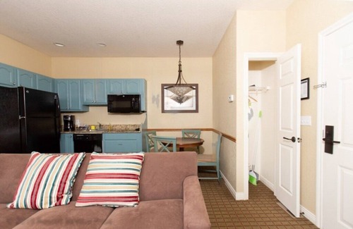 Boyne Falls Condo | Experience Mountain Run at Boyne™: Lake View 1 Bedroom Retreat